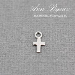 Dainty Cross Charm/Sterling Silver Charm with Jump Ring